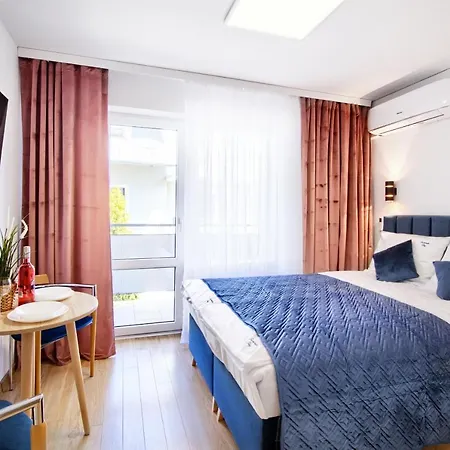 Summer Sky Apartment